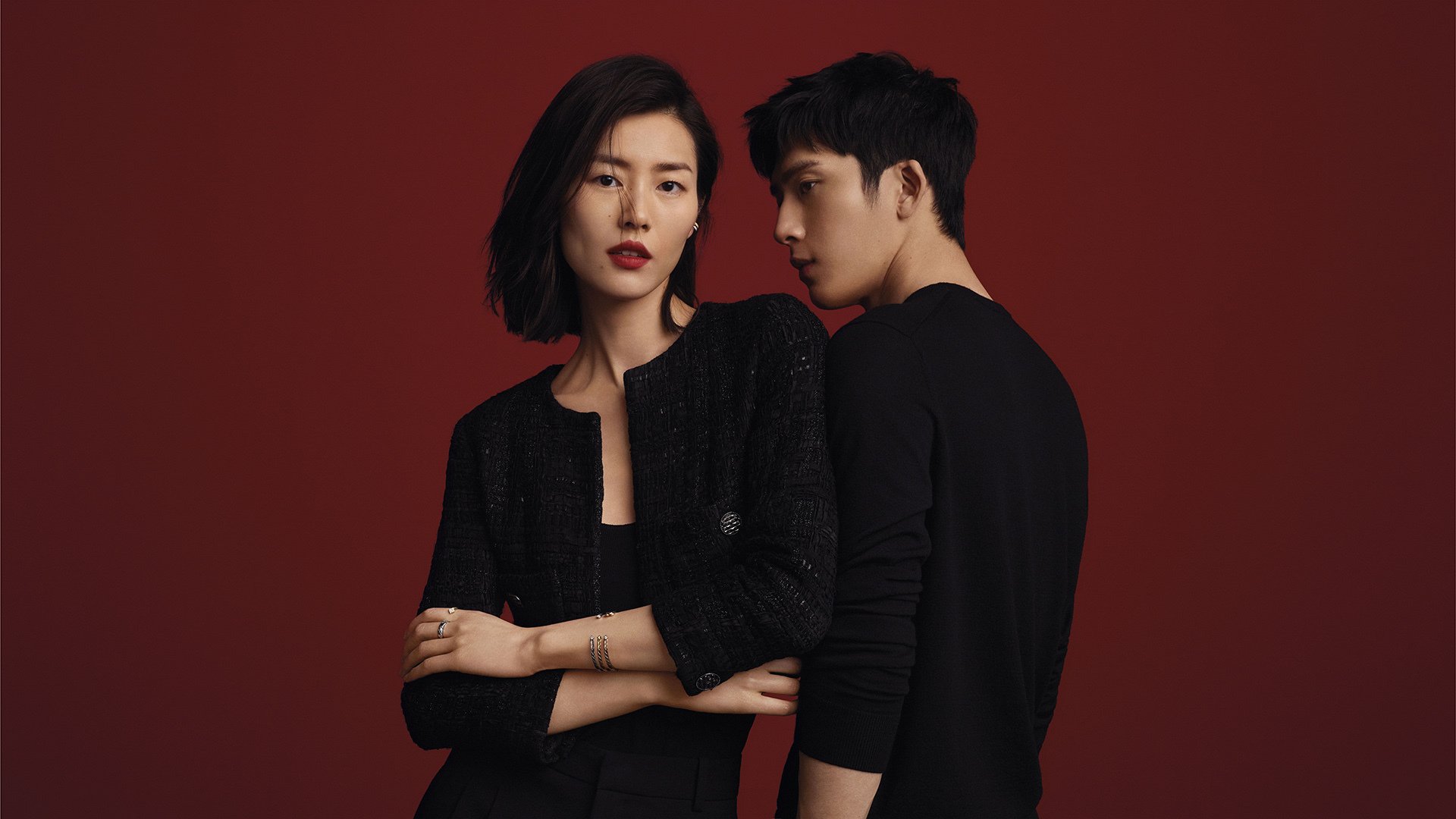 “足球+科技”融合创新成果引领行业新风尚,行业快速提档升级,足球创新设计