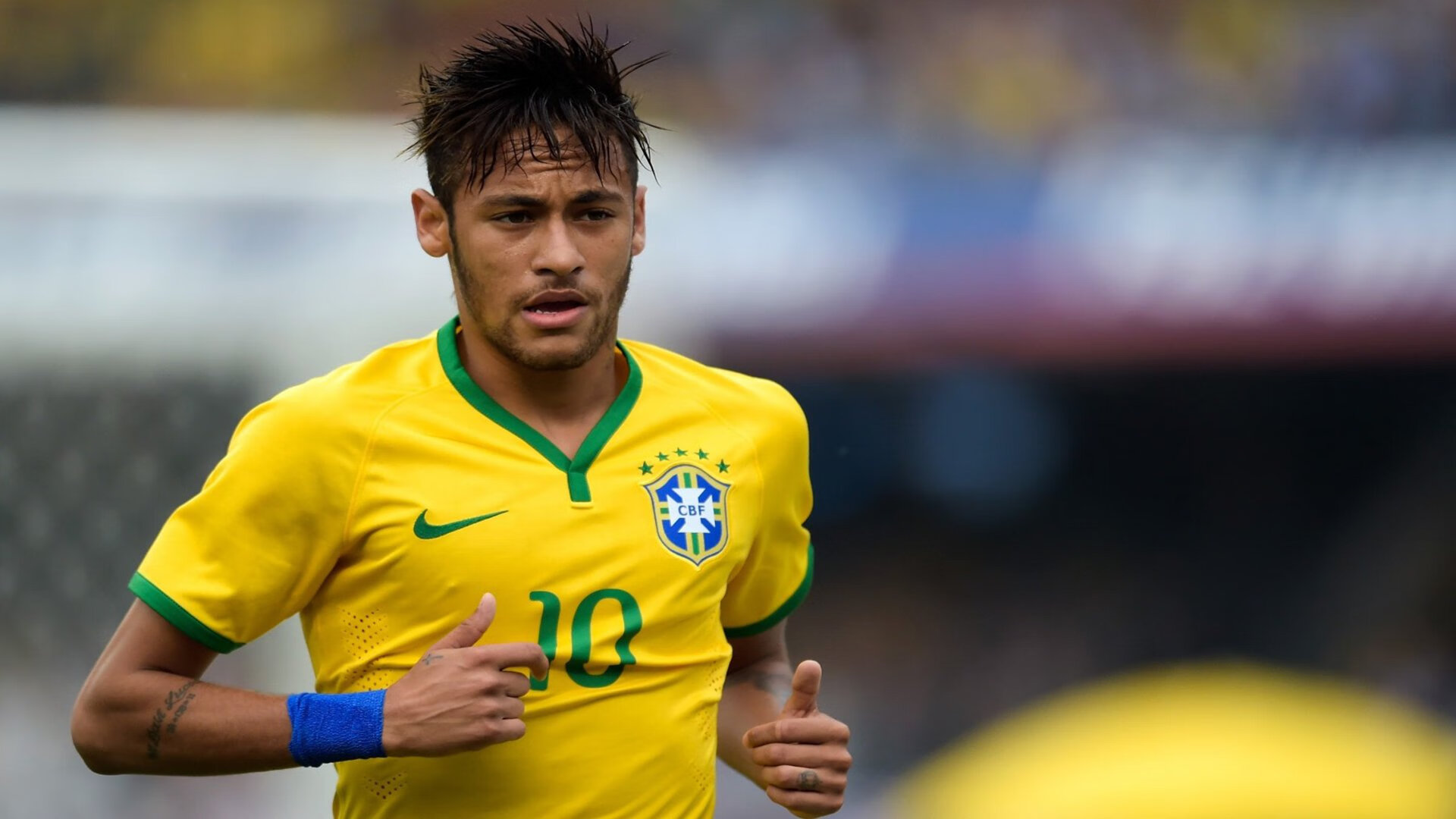 热火小前锋在训练中命中关键远投引热议,小前锋主要是突破还是投篮